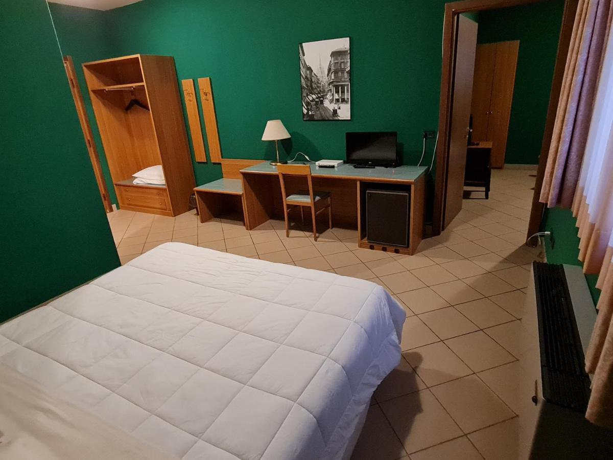 Modo Hotel Verceil Extérieur photo